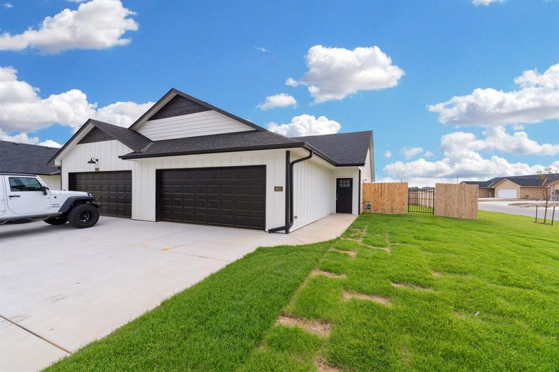 4631 W Kessler Cir #4633 W. Kessler Cir, Wichita, KS 67217