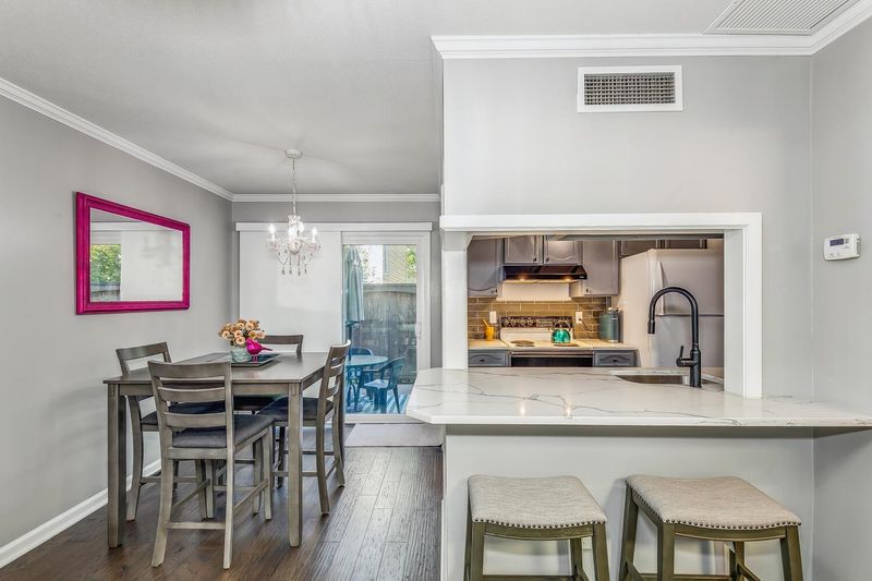 725 N Stackman Dr Unit # 4, Wichita, KS 67203