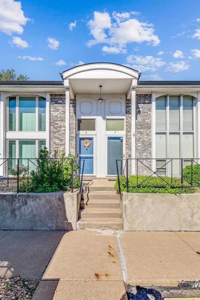 725 N Stackman Dr Unit # 4, Wichita, KS 67203