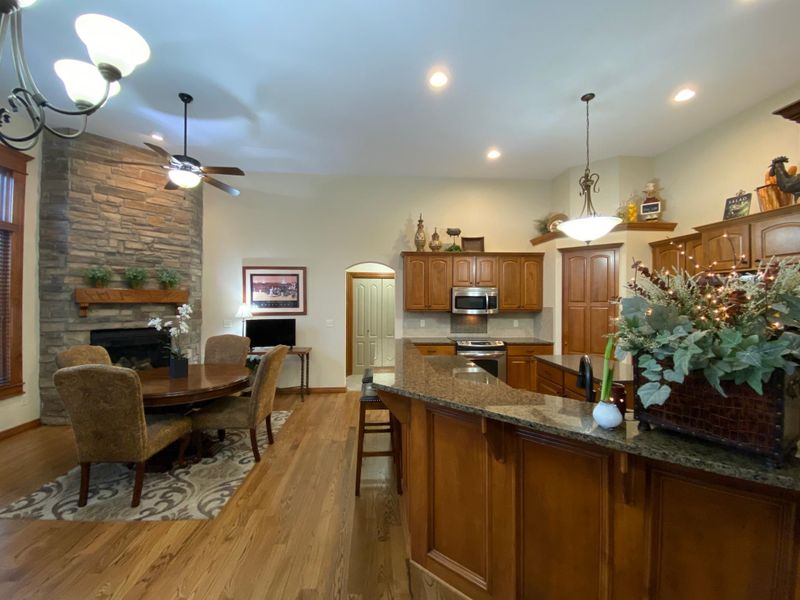 13502 E Mount Vernon Rd, Wichita, KS 67230