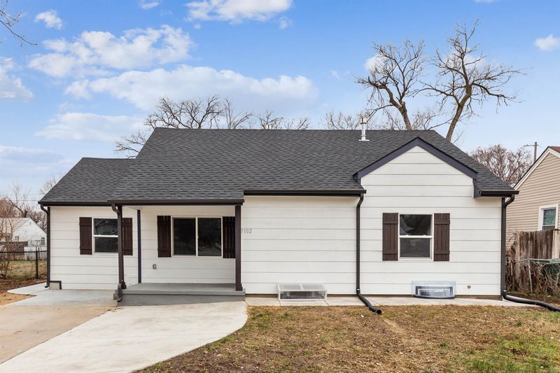 3102 E Stadium Dr, Wichita, KS 67214