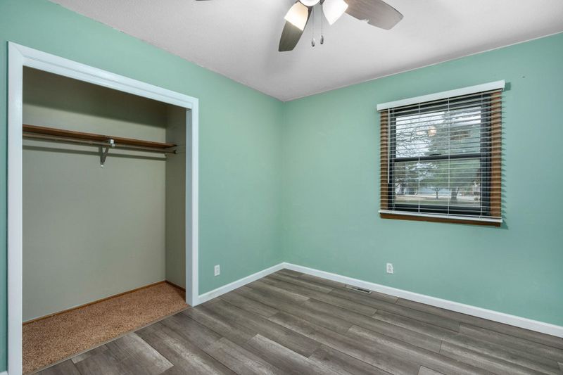 11904 W Cedar Ln, Maize, KS 67101