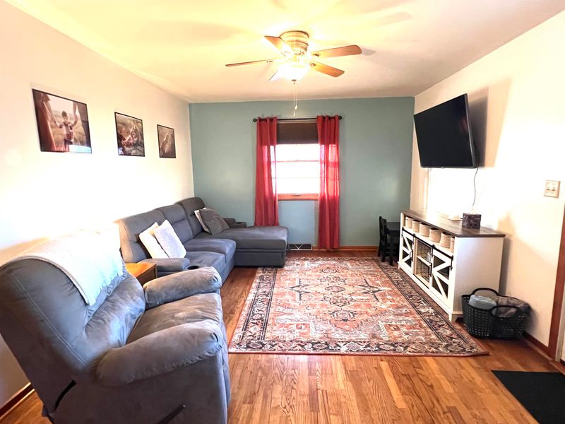 1424 N 2nd, Arkansas City, KS 67005