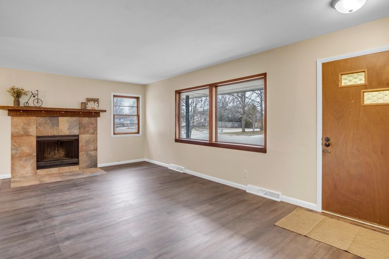 513 Northridge Rd, Newton, KS 67114