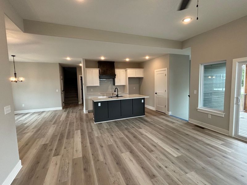 3010 E Sunflower Dr, Derby, KS 67037