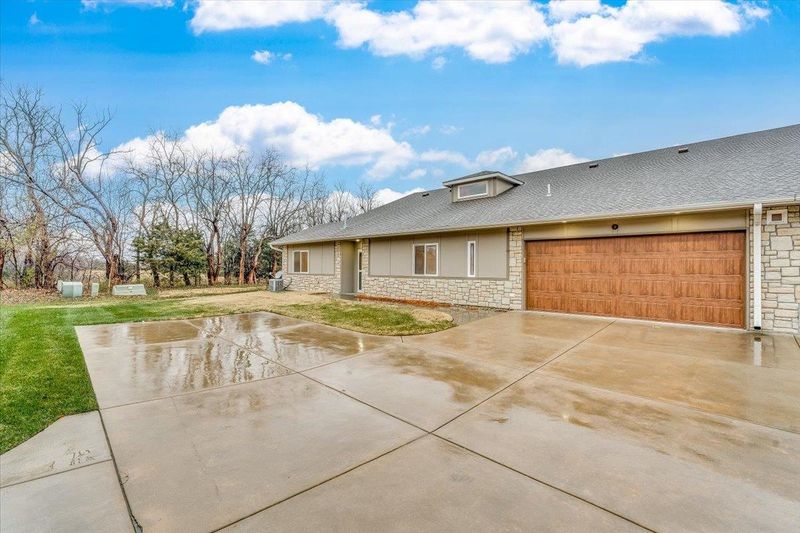 1313 N Hamilton Dr Unit D, Derby, KS 67037