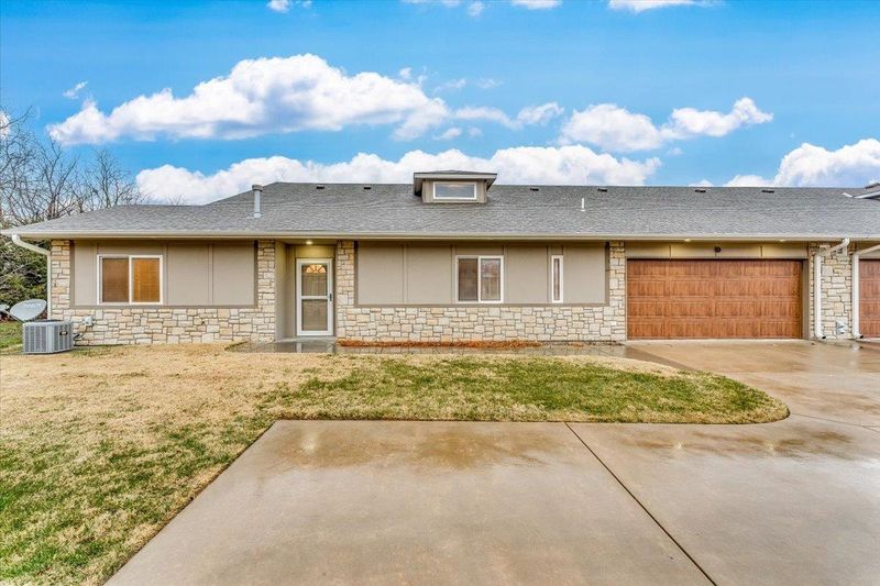 1313 N Hamilton Dr Unit D, Derby, KS 67037