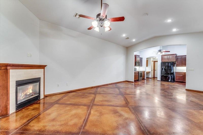 1313 N Hamilton Dr Unit D, Derby, KS 67037