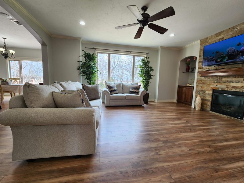 724 N Deerfield Cir, Andover, KS 67002