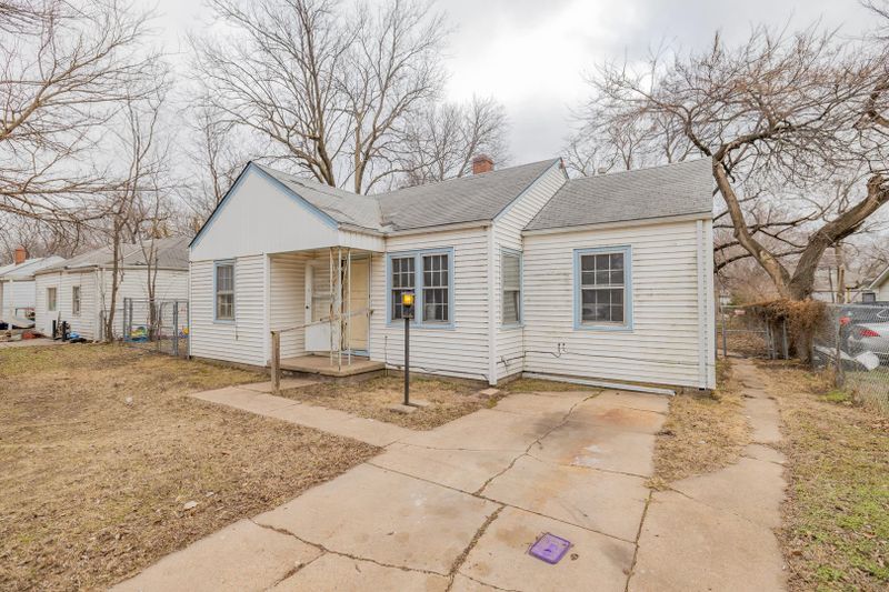 1809 E 23rd, Wichita, KS 67219