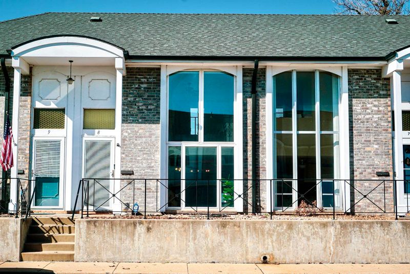 723 N Stackman Dr Unit 8, Wichita, KS 67203