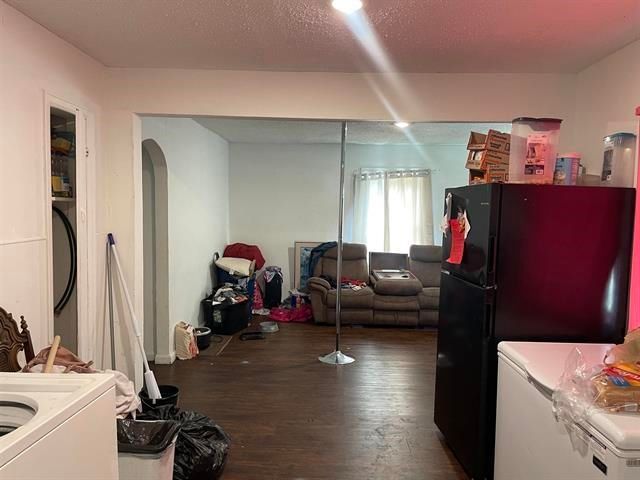 2306 E Random Rd, Wichita, KS 67214