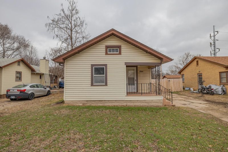 1744 S Ellis, Wichita, KS 67211