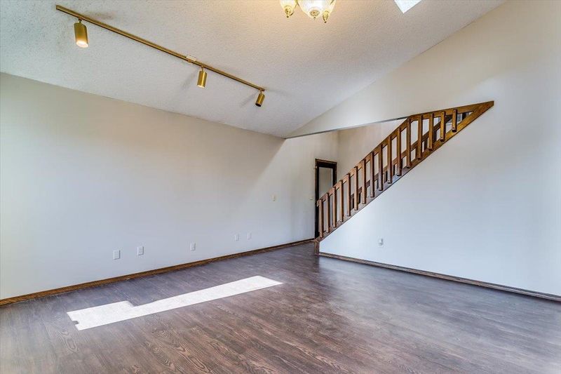 1424 E Pine Tree, Derby, KS 67037