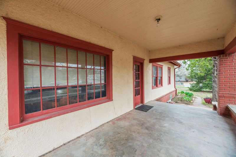 301 E Ross St, Clearwater, KS 67026