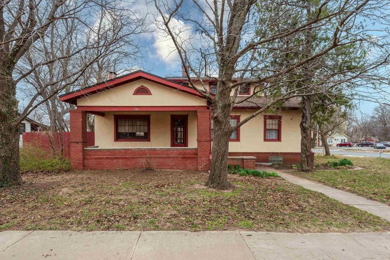 301 E Ross St, Clearwater, KS 67026