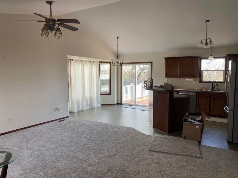 715 Hedgewood St, Andover, KS 67002