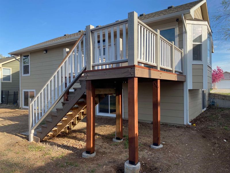 715 Hedgewood St, Andover, KS 67002