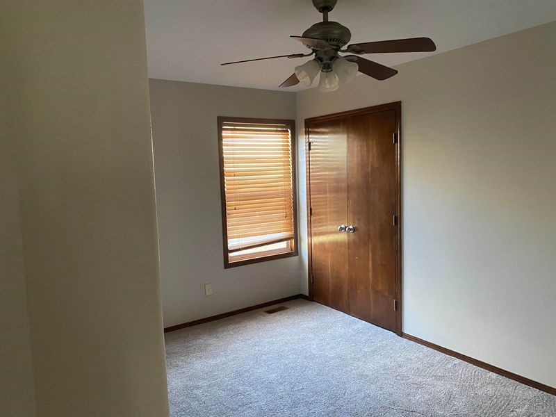 715 Hedgewood St, Andover, KS 67002