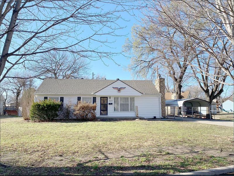 2625 S Classen Ave, Wichita, KS 67216
