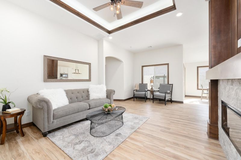 2418 E Madison Ave Apt 1703, Derby, KS 67037
