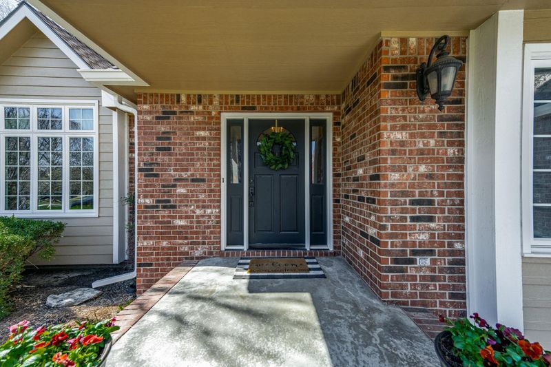 1243 N Bracken Ct, Wichita, KS 67206