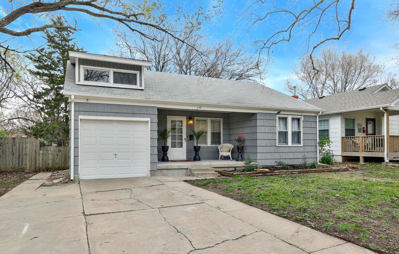 238 S Oliver, Wichita, KS 67218
