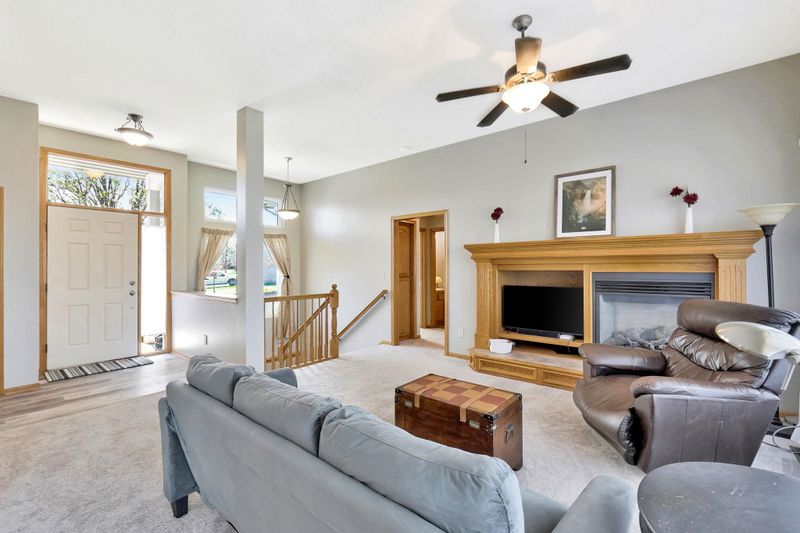 712 E Woodstone Ct, Andover, KS 67002