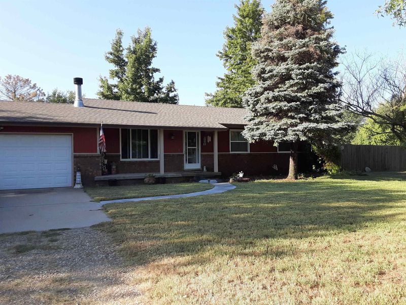 1325 E 81st, Haysville, KS 67060