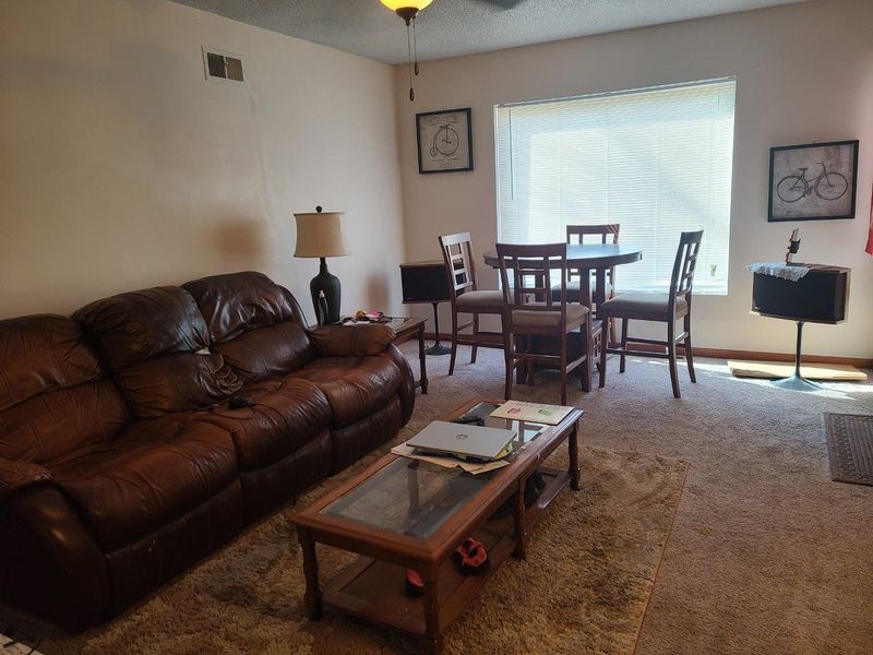 214 E Vine St, Argonia, KS 67004