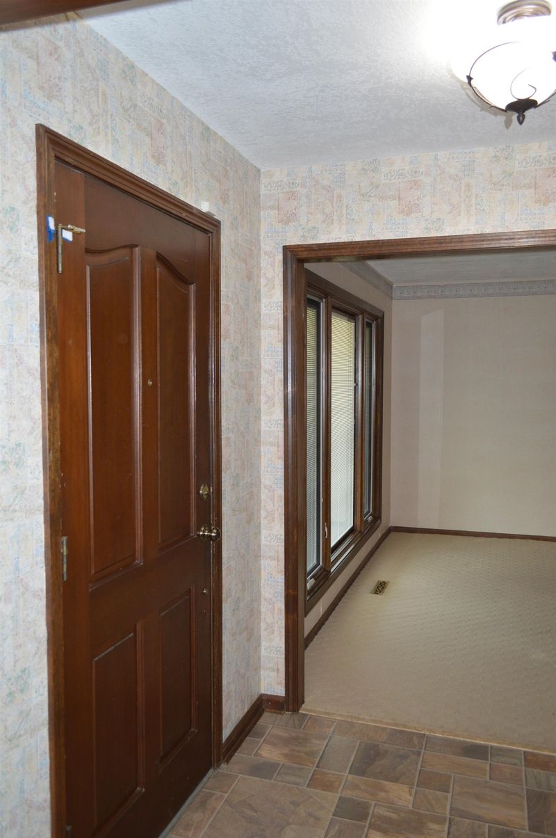 8521 E Longlake St, Wichita, KS 67207