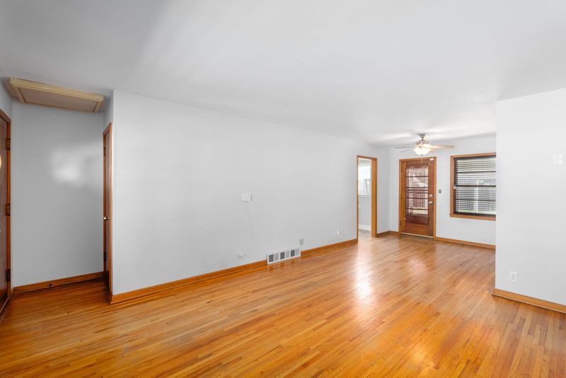 634 S Brookside, Wichita, KS 67218