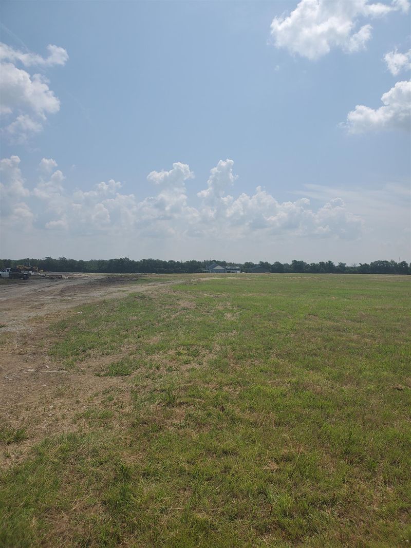 7272 S 143rd St E, Derby, KS 67037
