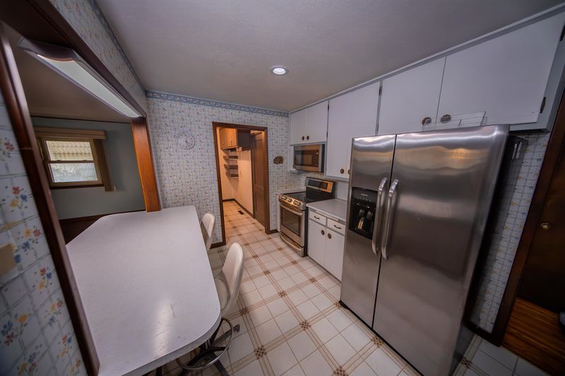 1709 S Yale St, Wichita, KS 67218