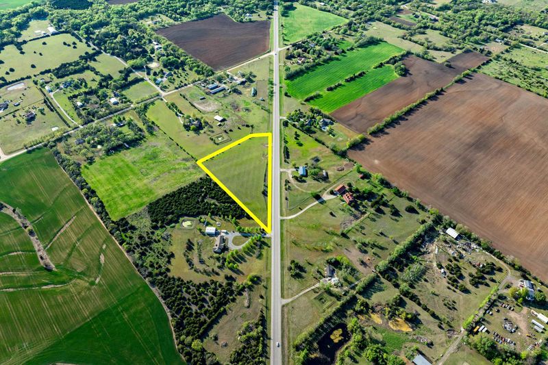 1355 N Hwy 15, Mulvane, KS 67110