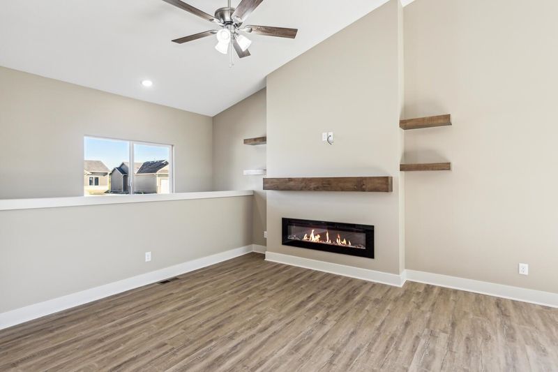 8753 E Summerside Pl, Bel Aire, KS 67226