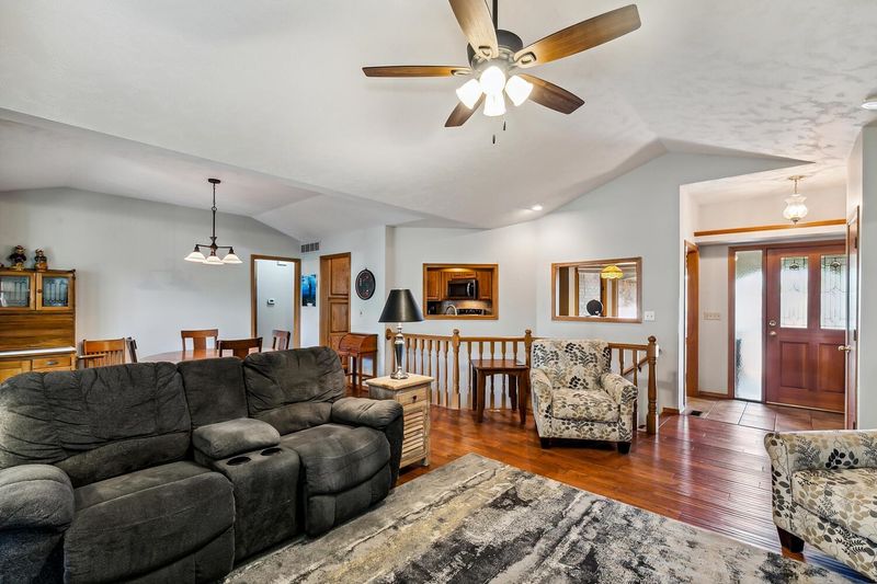1313 N Broadmoor St, Derby, KS 67037