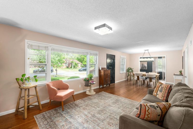 3234 N Porter Ave, Wichita, KS 67204