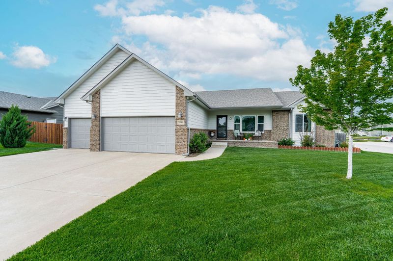 1506 E Alise St, Derby, KS 67037