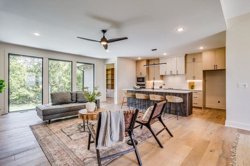 4454 Grey Meadows, Maize, KS 67101