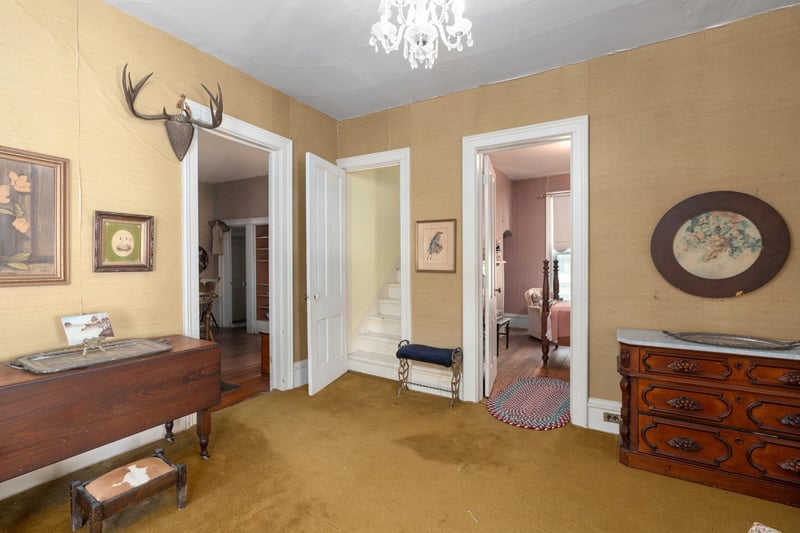 108 N Cranmer St, Conway Springs, KS 67031