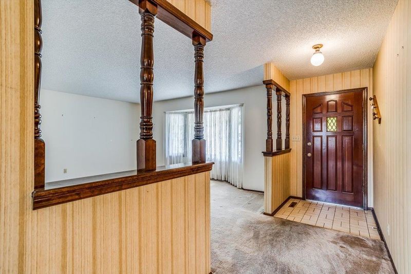 1407 E Blue Spruce Rd, Derby, KS 67037