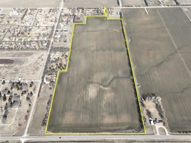 000 S Hoover Rd, Sedgwick, KS 67135