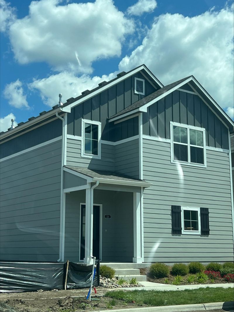 324 E Park Pl, Andover, KS 67002