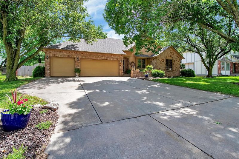 1531 E Pheasant Rn, Derby, KS 67037