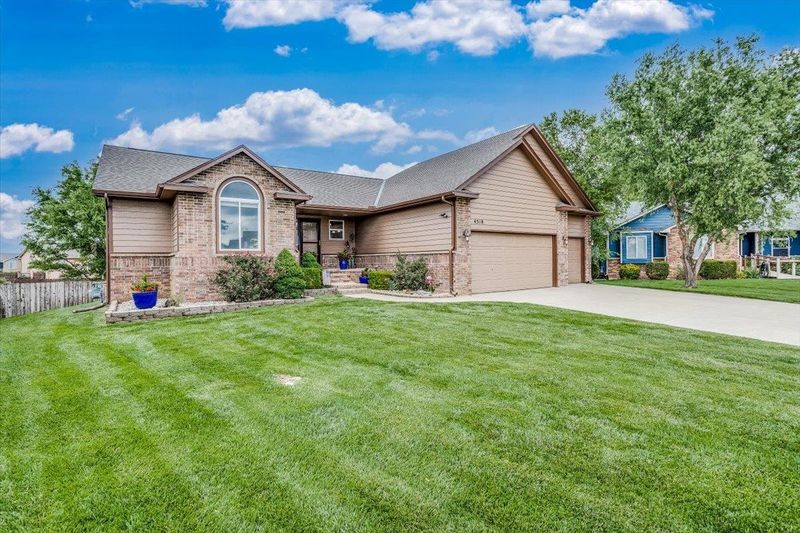 4518 S Doris Ct, Wichita, KS 67215