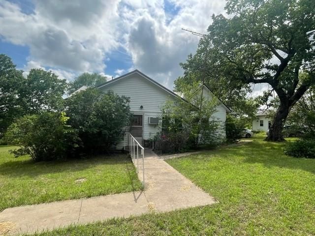419 W Main St, Cambridge, KS 67023