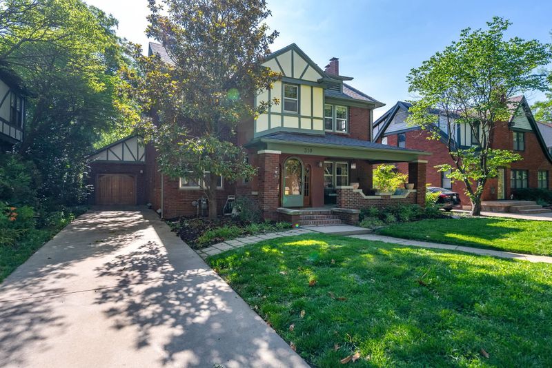 310 N Pershing St, Wichita, KS 67208