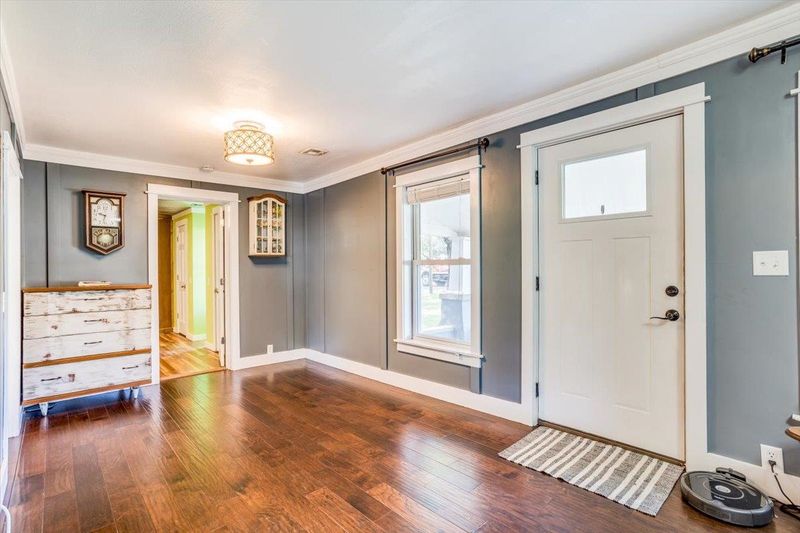 702 E Pine St, Douglass, KS 67039