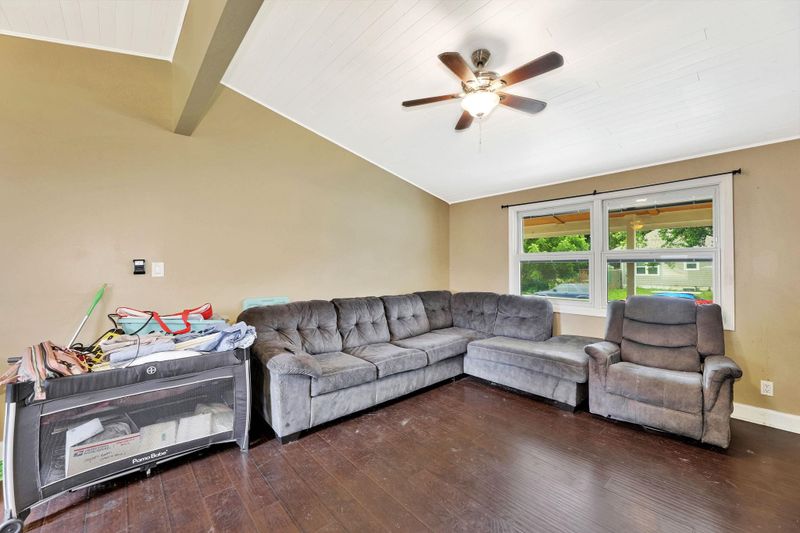 306 E Avenue D, Mount Hope, KS 67108